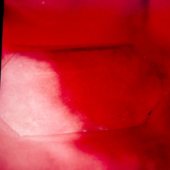 Authentic Louis Vuitton EPI Sac D’épaule Shoulder Bag Red Leather. - Picture 9 of 17